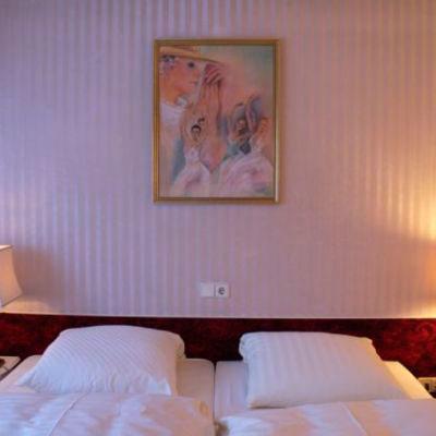 Hotel Mozart Frankfurt am Main Exterior photo
